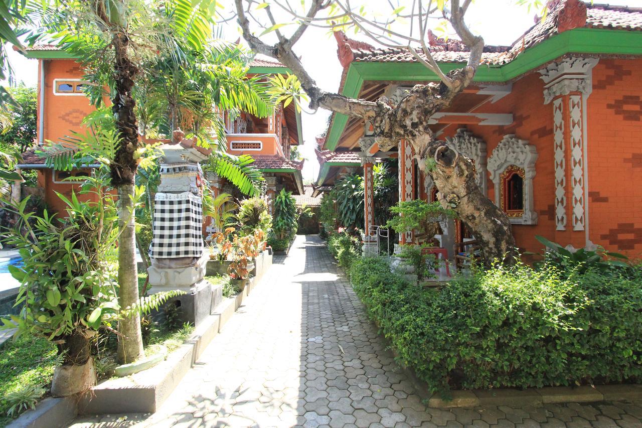 Pondok Wisata Elsa 2 Hotel Lovina Exterior foto